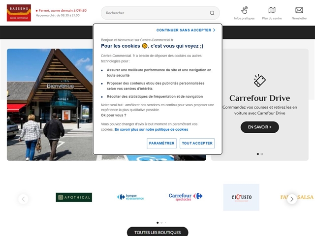 Centre commercial Carrefour Bassens